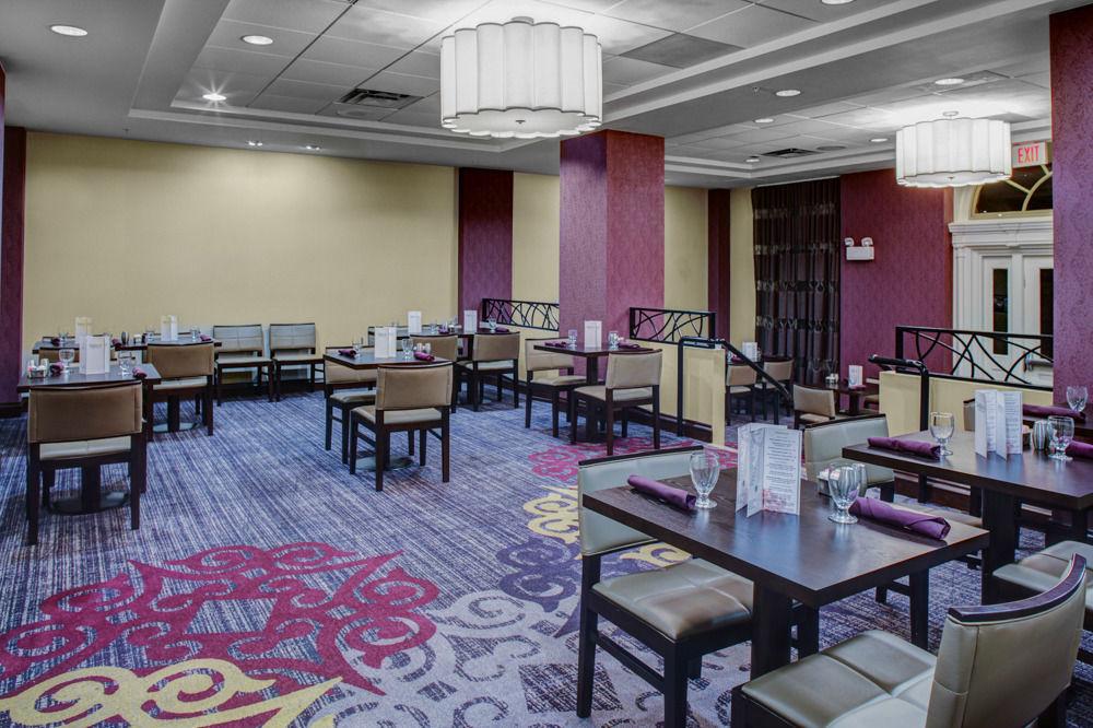 Courtyard Kansas City Country Club Plaza Exterior foto
